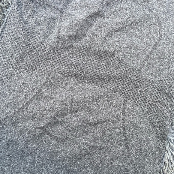 Lululemon Grey Swiftly Tech 2.0 - Picture 4 of 5